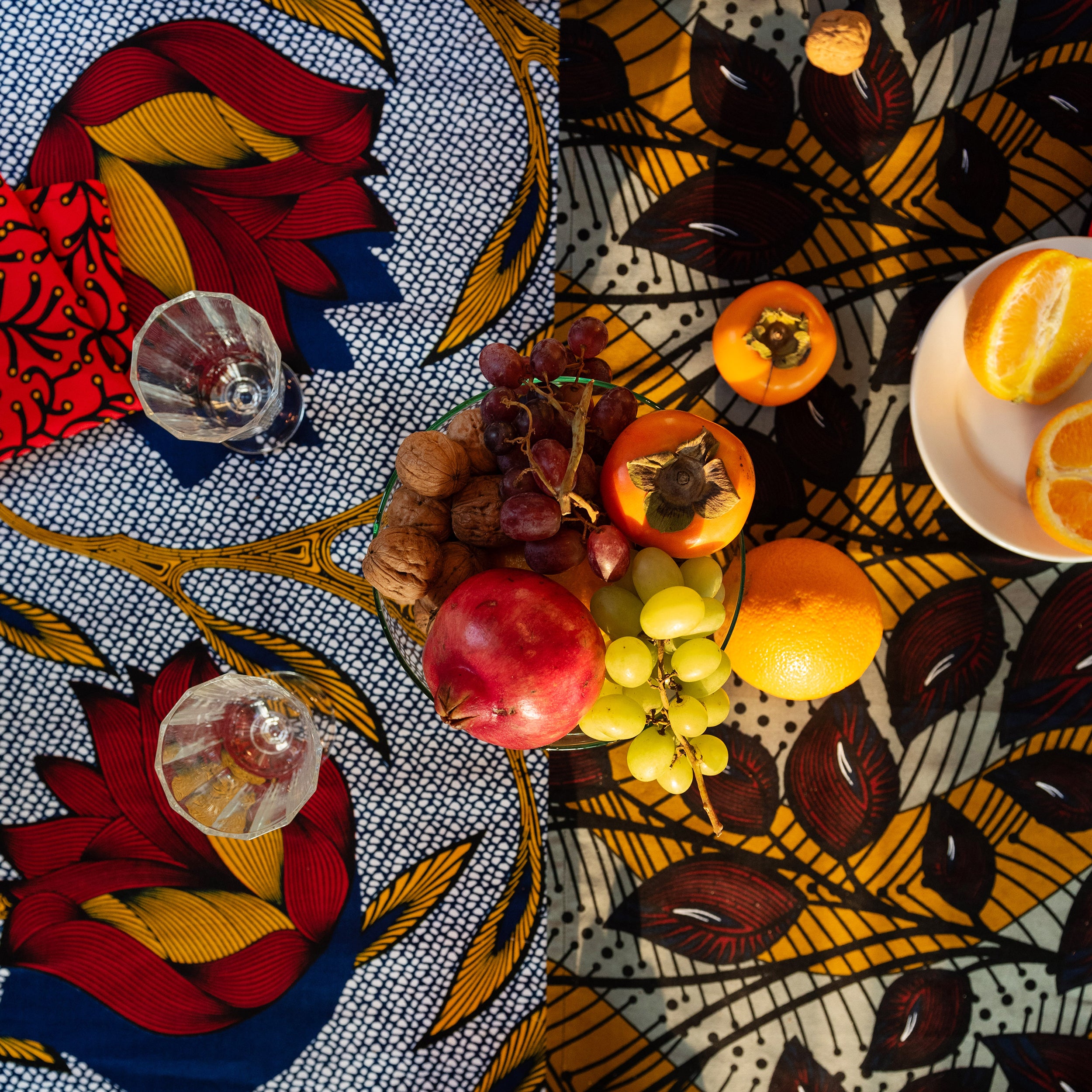 Bicolor Tablecloth in Wax Autumn Dance