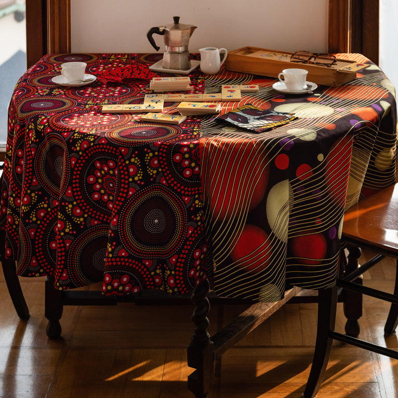 Round Bicolor Tablecloth in Wax Magical Mandala